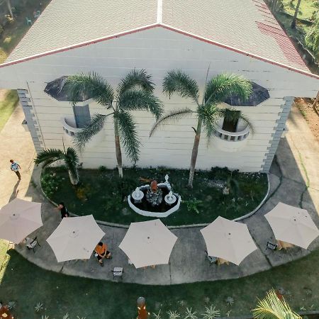 Hotel La Playita Lalawigan Exterior foto
