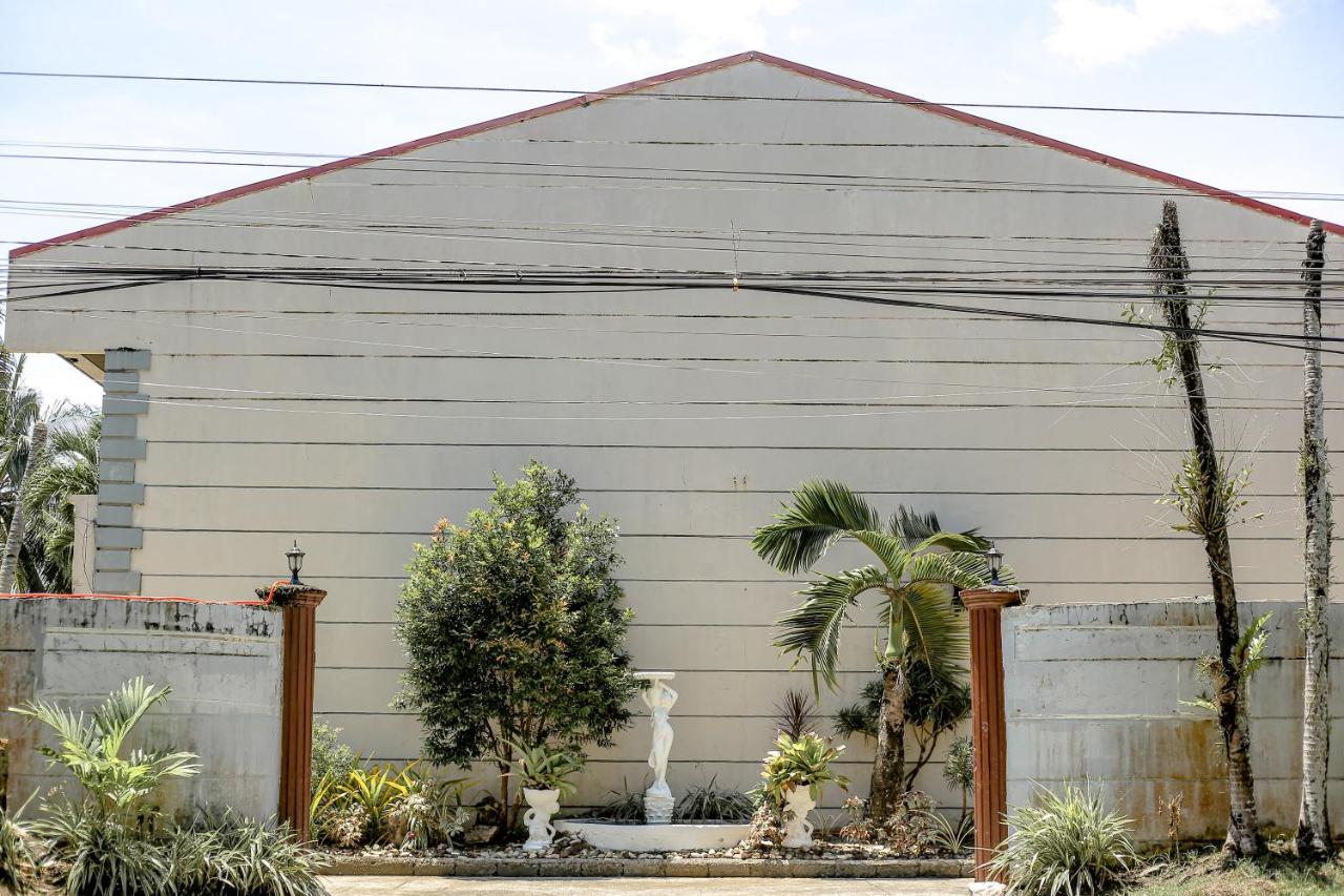 Hotel La Playita Lalawigan Exterior foto